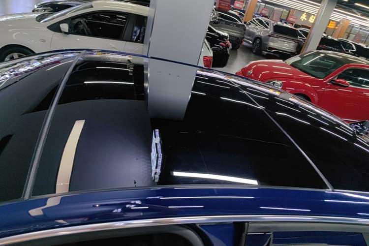 Used Lincoln Continental 2019 2.0T Two-Wheel Drive Prestige Version China VI Standard Roof
