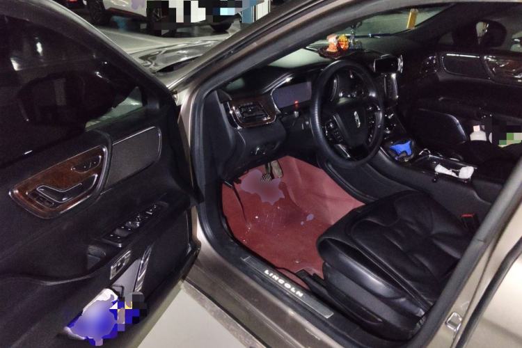 Used Lincoln Continental 2019 2.0T Two-Wheel Drive Luxury Edition China VI Standard Driver Seat