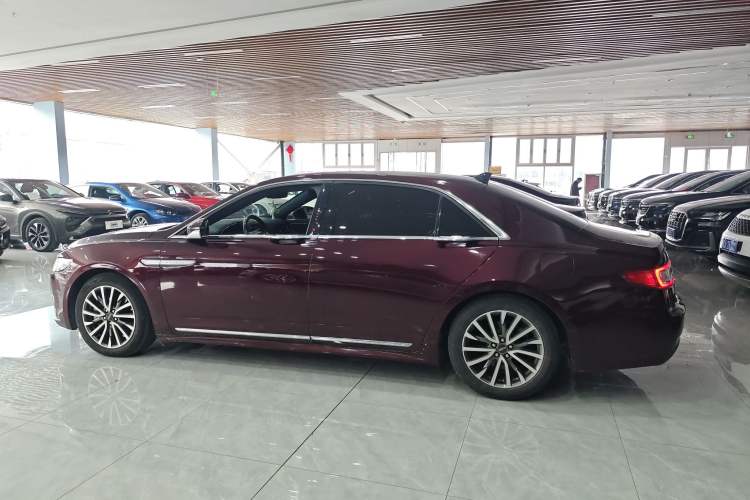 Used Lincoln Continental 2019 2.0T Two-Wheel Drive Luxury Edition China VI Standard Exterior 5