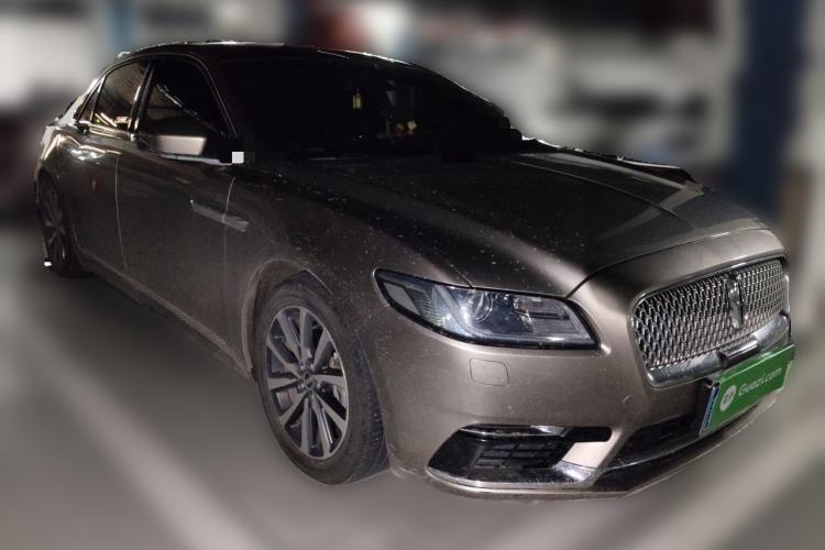 Used Lincoln Continental 2019 2.0T Two-Wheel Drive Luxury Edition China VI Standard Front Right 45 Deg