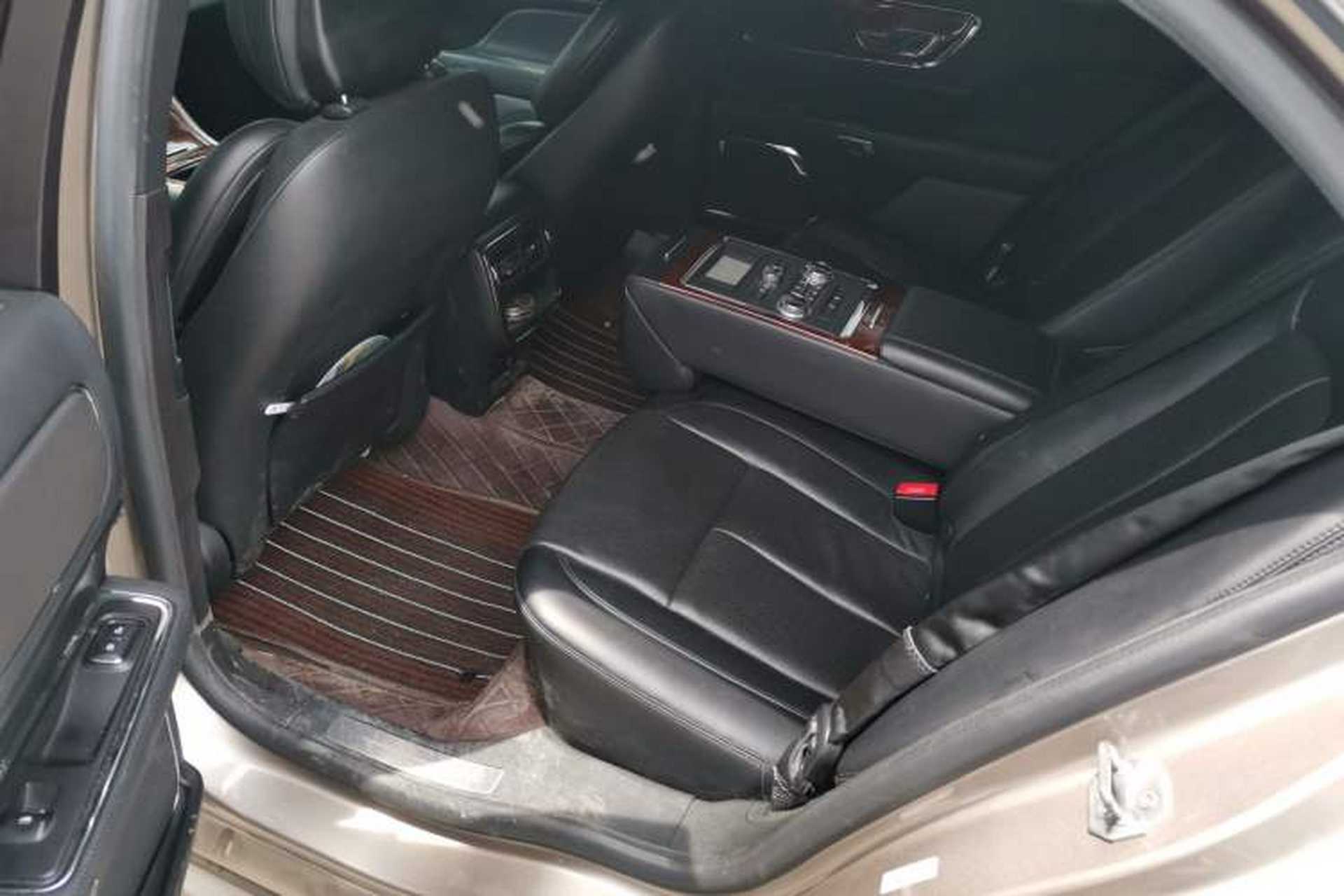 Used Lincoln Continental 2019 2.0T Two-Wheel Drive Luxury Edition China VI Standard Left Rear Seat