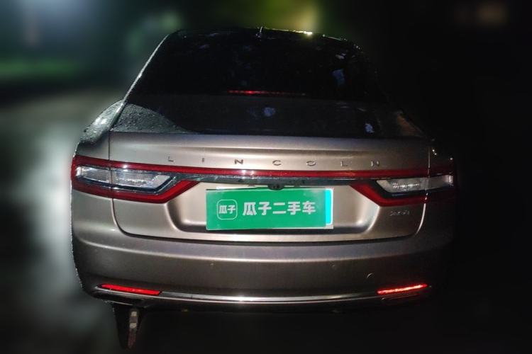Used Lincoln Continental 2019 2.0T Two-Wheel Drive Prestige Version China VI Standard Rear