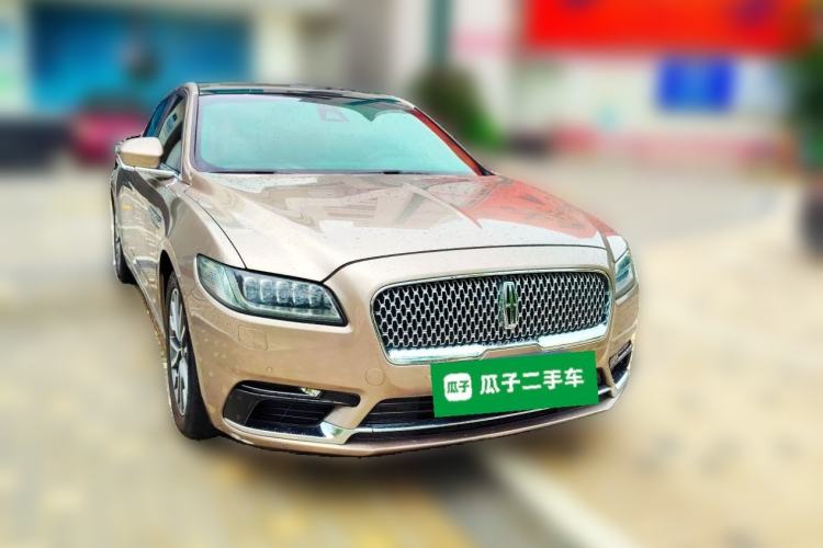 Used Lincoln Continental 2019 2.0T Two-Wheel Drive Luxury Edition China VI Standard Front Right 45 Deg