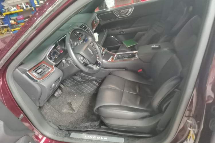 Used Lincoln Continental 2019 2.0T Two-Wheel Drive Luxury Edition China VI Standard Left Front Seat
