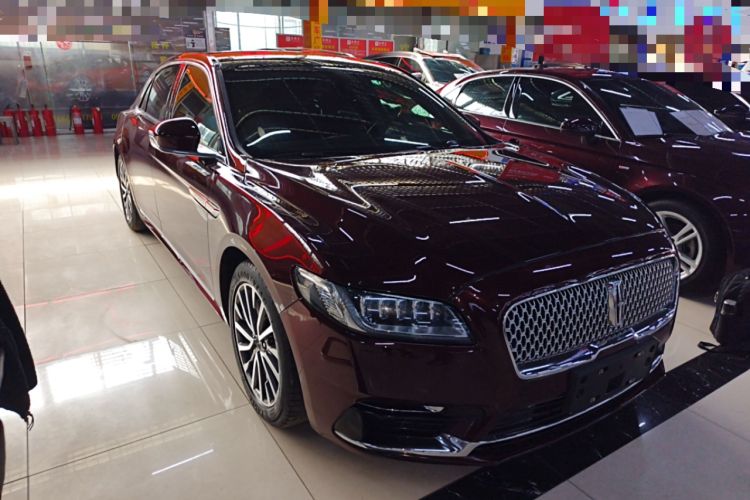 Used Lincoln Continental 2019 2.0T Two-Wheel Drive Luxury Edition China VI Standard Front Right 45 Deg