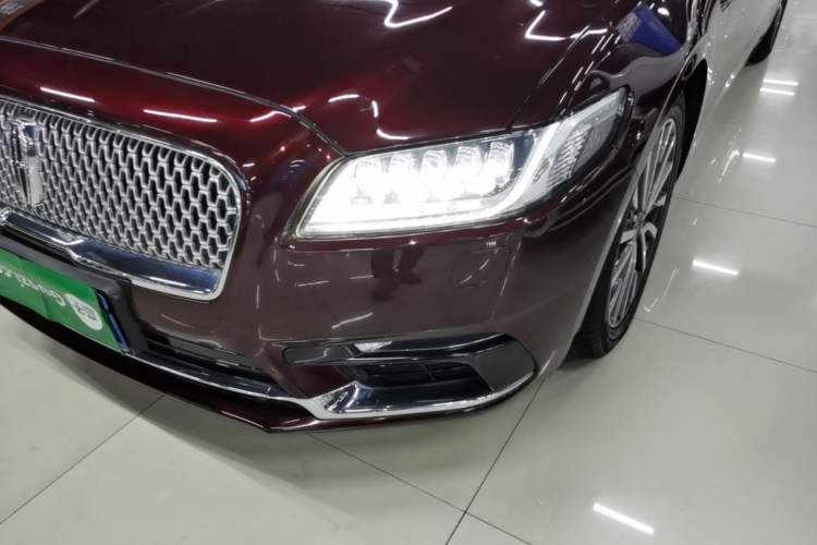 Used Lincoln Continental 2019 2.0T Two-Wheel Drive Luxury Edition China VI Standard Left Front Headlight
