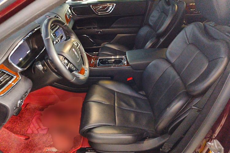 Used Lincoln Continental 2019 2.0T Two-Wheel Drive Luxury Edition China VI Standard Left Front Seat
