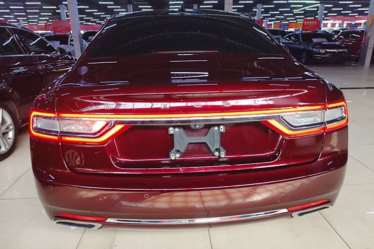 Used Lincoln Continental 2019 2.0T Two-Wheel Drive Luxury Edition China VI Standard Rear