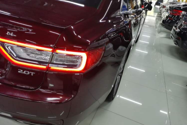 Used Lincoln Continental 2019 2.0T Two-Wheel Drive Luxury Edition China VI Standard Right Rear Taillight