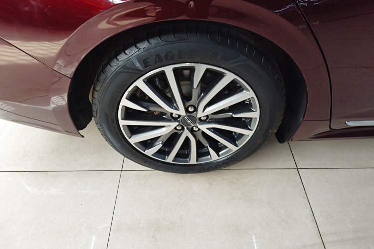 Used Lincoln Continental 2019 2.0T Two-Wheel Drive Luxury Edition China VI Standard Right Rear Wheel Hub