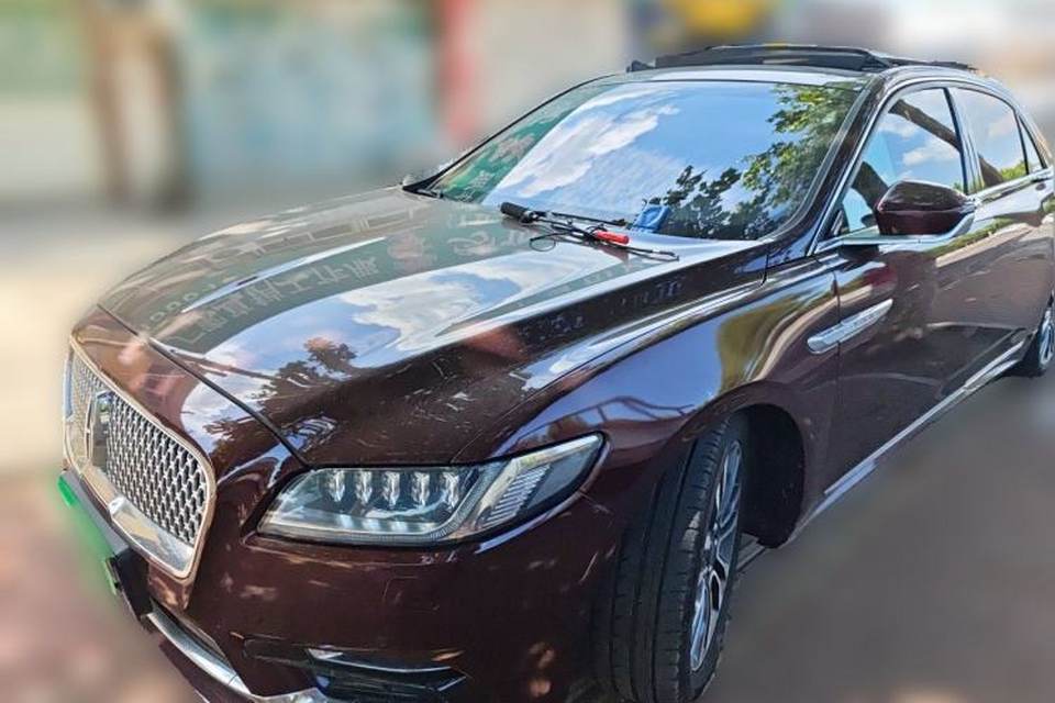 Lincoln Continental 2019