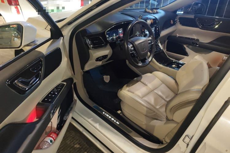 Used Lincoln Continental 2019 2.0T Two-Wheel Drive Luxury Edition China VI Standard Driver Seat