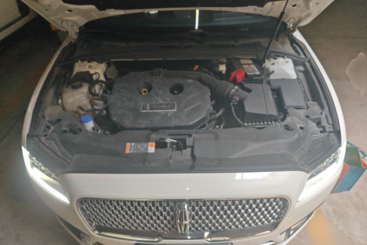 Used Lincoln Continental 2019 2.0T Two-Wheel Drive Prestige Version China V Standard Engine Bay