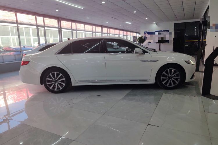 Used Lincoln Continental 2019 2.0T Two-Wheel Drive Luxury Edition China VI Standard Exterior 3