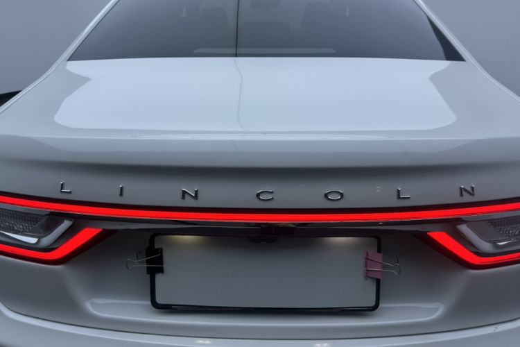 Used Lincoln Continental 2019 2.0T Two-Wheel Drive Prestige Version China VI Standard Exterior 6