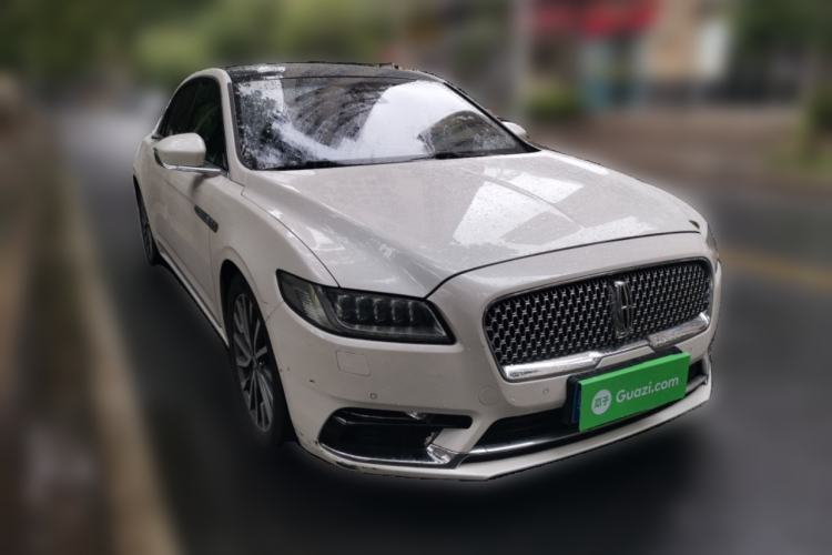 Used Lincoln Continental 2019 2.0T Two-Wheel Drive Prestige Version China VI Standard Front Right 45 Deg