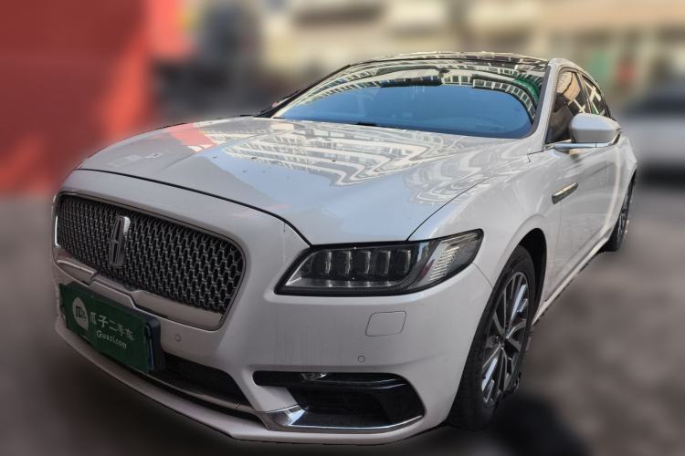 Used Lincoln Continental 2019 2.0T Two-Wheel Drive Luxury Edition China VI Standard Front Right 45 Deg