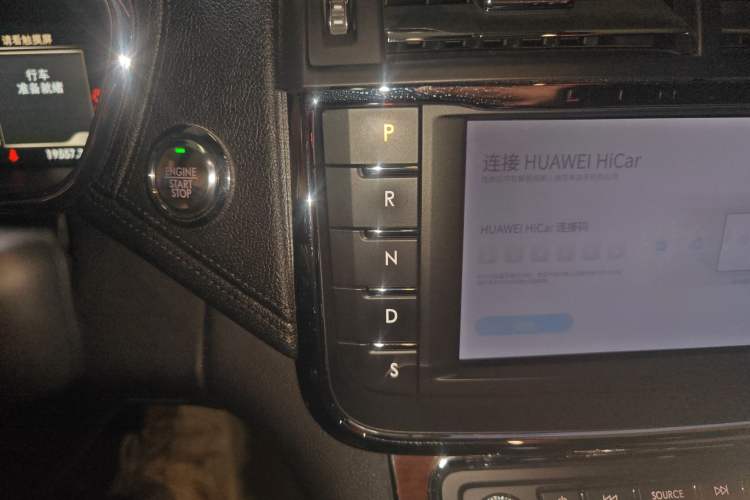 Used Lincoln Continental 2019 2.0T Two-Wheel Drive Prestige Version China V Standard Gear Lever
