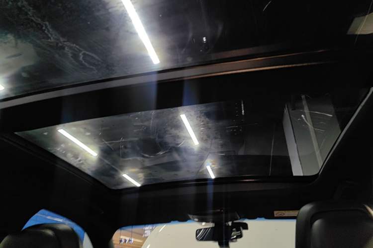 Used Lincoln Continental 2019 2.0T Two-Wheel Drive Prestige Version China VI Standard Headliner