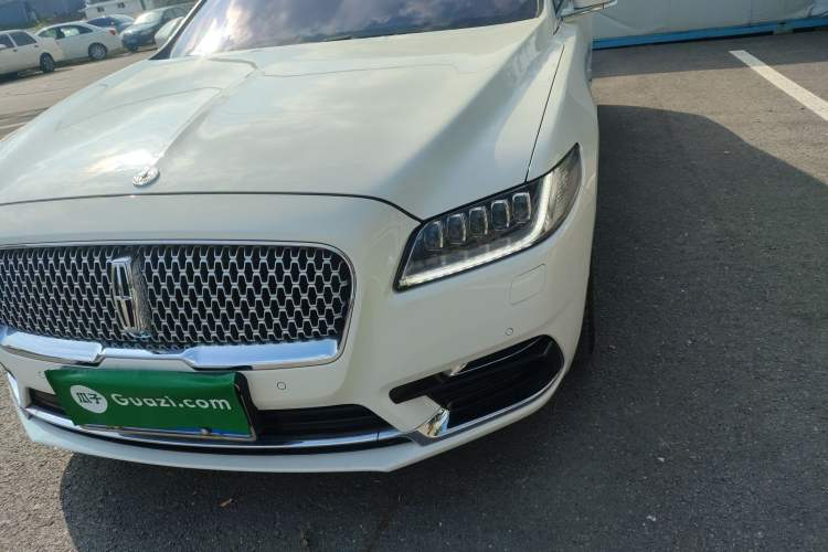 Used Lincoln Continental 2019 2.0T Two-Wheel Drive Prestige Version China VI Standard Left Front Headlight