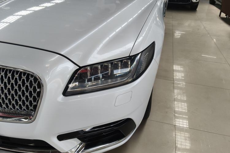 Used Lincoln Continental 2019 2.0T Two-Wheel Drive Luxury Edition China VI Standard Left Front Headlight