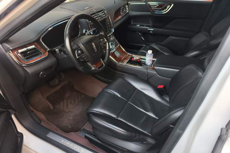 Used Lincoln Continental 2019 2.0T Two-Wheel Drive Luxury Edition China VI Standard Left Front Seat