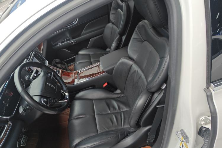 Used Lincoln Continental 2019 2.0T Two-Wheel Drive Luxury Edition China VI Standard Left Front Seat