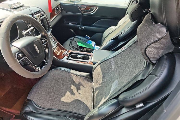 Used Lincoln Continental 2019 2.0T Two-Wheel Drive Luxury Edition China VI Standard Left Front Seat