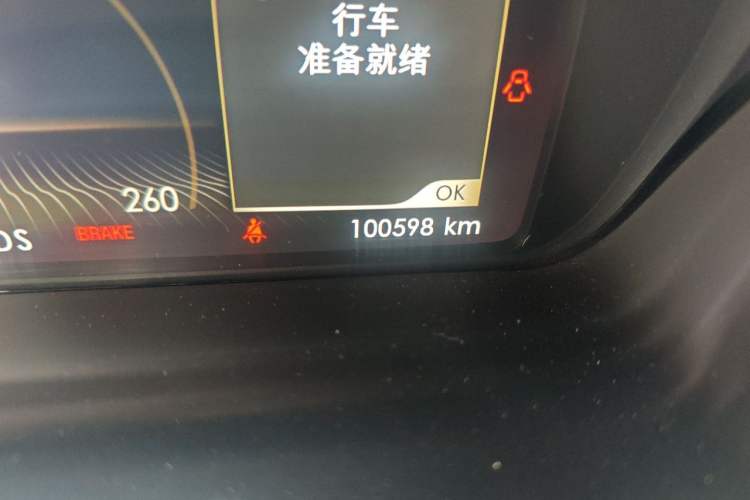 Used Lincoln Continental 2019 2.0T Two-Wheel Drive Luxury Edition China VI Standard Odometer Close Up