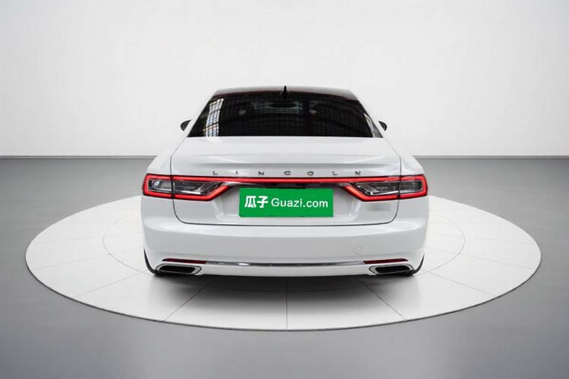 Used Lincoln Continental 2019 2.0T Two-Wheel Drive Luxury Edition China VI Standard Rear