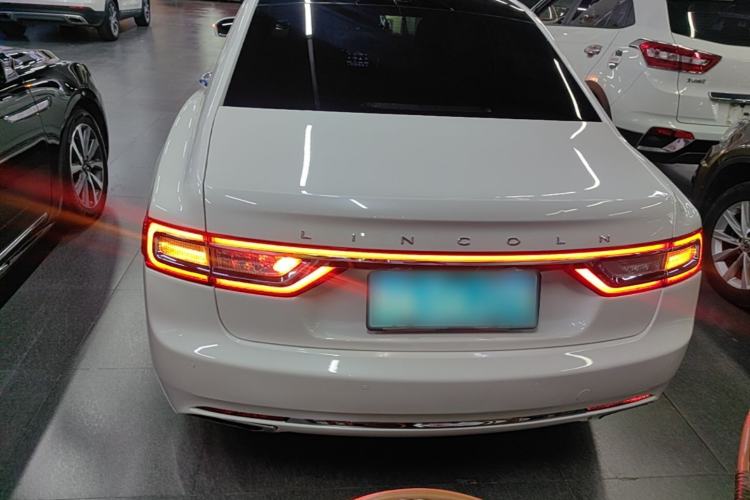 Used Lincoln Continental 2019 2.0T Two-Wheel Drive Prestige Version China VI Standard Rear