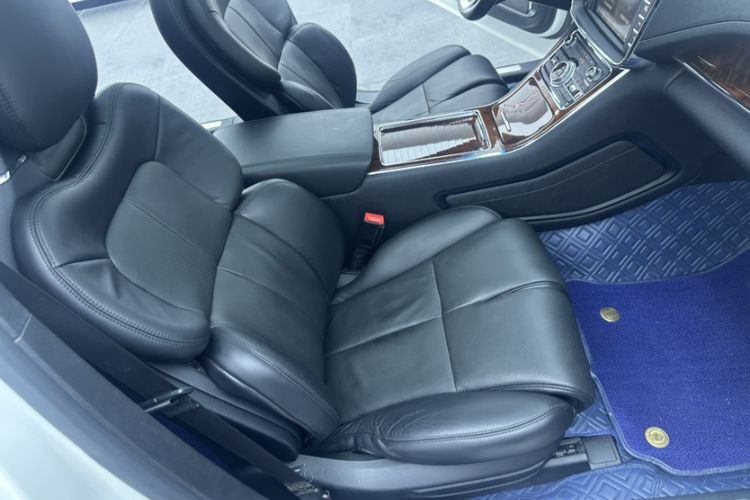 Used Lincoln Continental 2019 2.0T Two-Wheel Drive Prestige Version China VI Standard Right Front Seat
