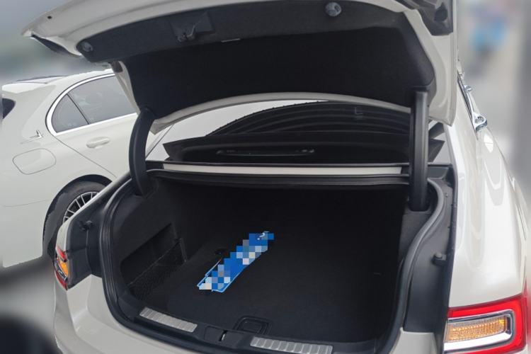 Used Lincoln Continental 2019 2.0T Two-Wheel Drive Luxury Edition China VI Standard Trunk