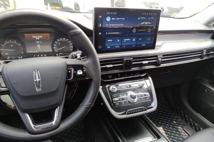 Used Lincoln Corsair 2020 2.0T Two-Wheel Drive Luxury Edition Audio And AC Panel