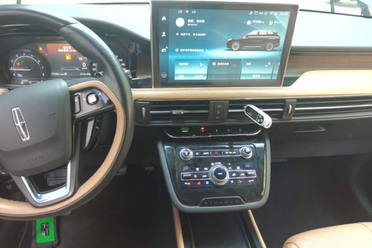 Used Lincoln Corsair 2020 2.0T Two-Wheel Drive Luxury Edition Audio And AC Panel