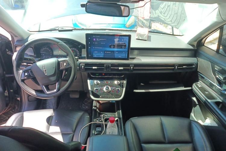 Used Lincoln Corsair 2020 2.0T Two-Wheel Drive Zunyue Edition Center Console