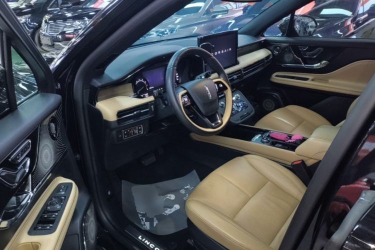 Used Lincoln Corsair 2020 2.0T Two-Wheel Drive Luxury Edition Driver Seat