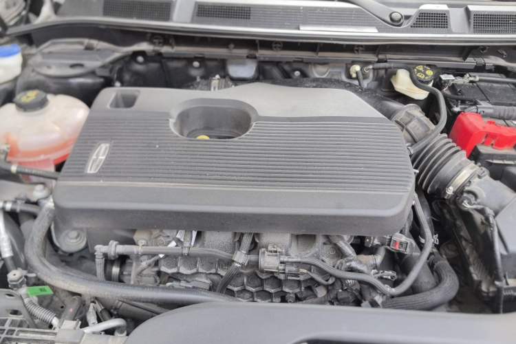 Used Lincoln Corsair 2020 2.0T Two-Wheel Drive Luxury Edition Engine Bay
