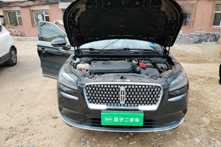 Used Lincoln Corsair 2020 2.0T Two-Wheel Drive Luxury Edition Engine Bay
