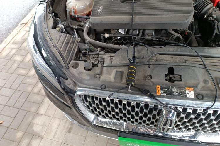 Used Lincoln Corsair 2020 2.0T Two-Wheel Drive Luxury Edition Engine Bay Right
