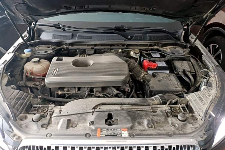 Used Lincoln Corsair 2020 2.0T Four-Wheel Drive Prestige Edition Engine Bay