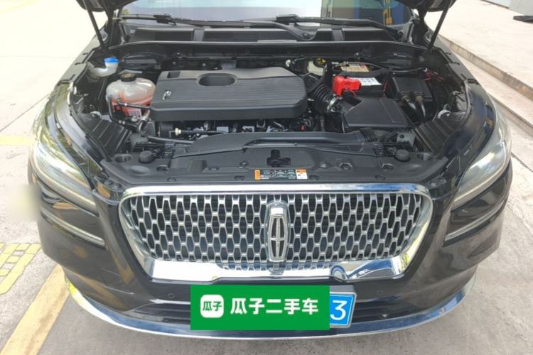 Used Lincoln Corsair 2020 2.0T Two-Wheel Drive Luxury Edition Engine Bay