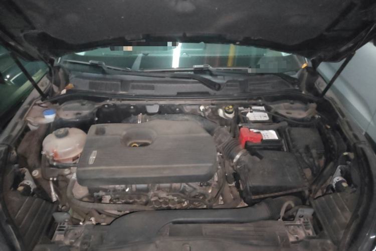Used Lincoln Corsair 2020 2.0T Two-Wheel Drive Luxury Edition Engine Bay