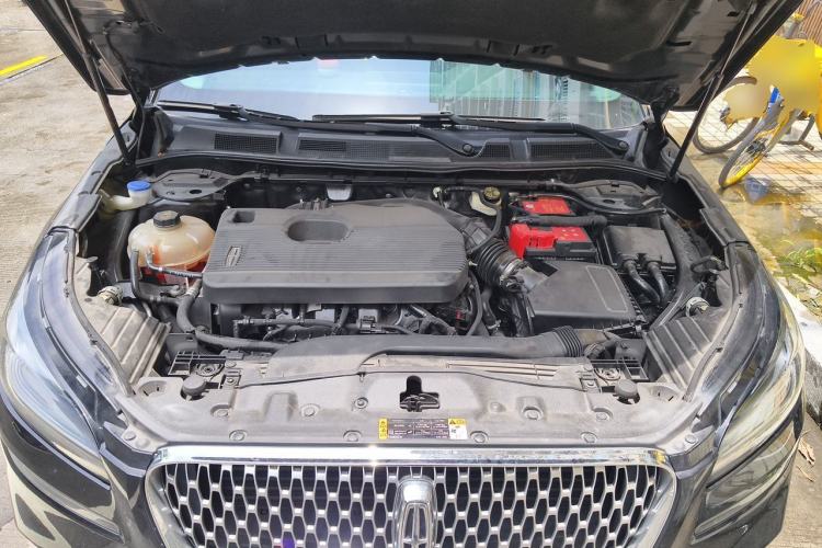 Used Lincoln Corsair 2020 2.0T Two-Wheel Drive Luxury Edition Engine Bay