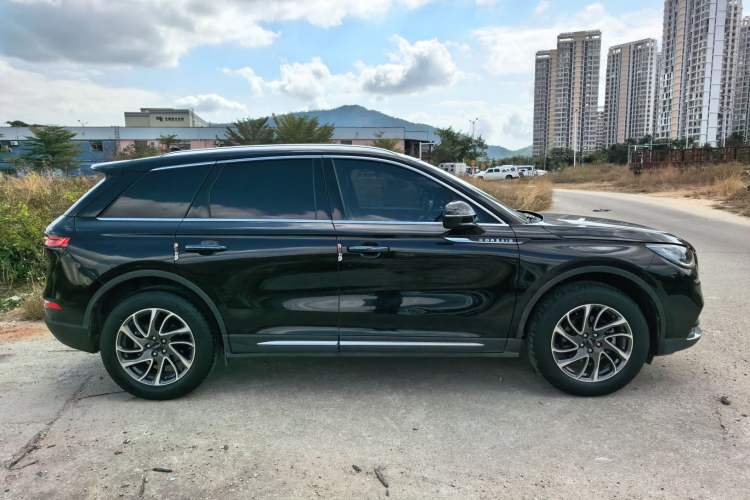 Used Lincoln Corsair 2020 2.0T Two-Wheel Drive Luxury Edition Exterior 2