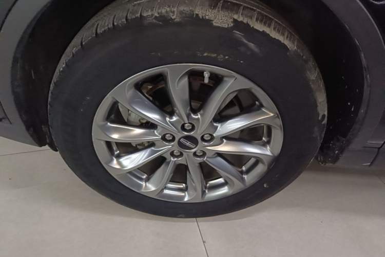 Used Lincoln Corsair 2020 2.0T Two-Wheel Drive Luxury Edition Exterior 4