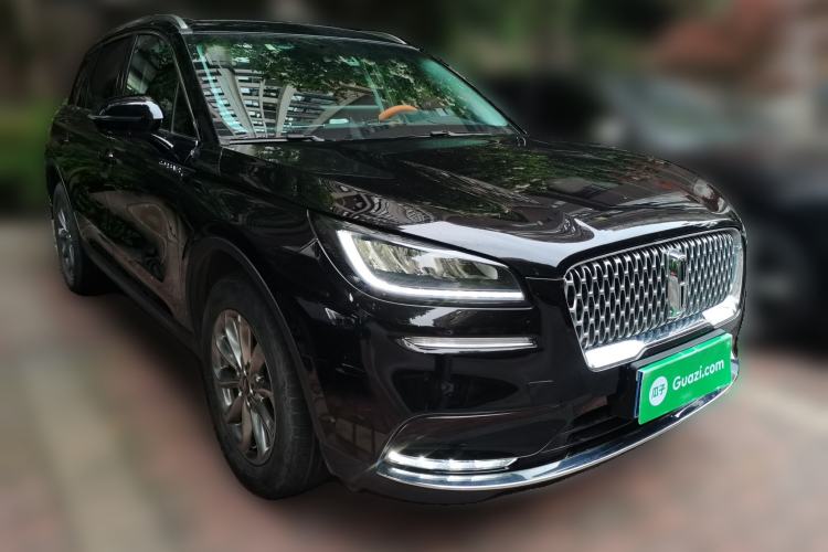 Used Lincoln Corsair 2020 2.0T Two-Wheel Drive Luxury Edition Front Right 45 Deg
