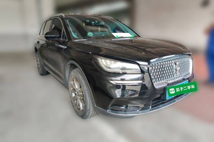 Used Lincoln Corsair 2020 2.0T Two-Wheel Drive Luxury Edition Front Right 45 Deg