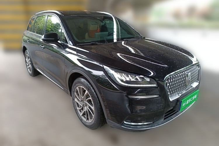 Used Lincoln Corsair 2020 2.0T Two-Wheel Drive Luxury Edition Front Right 45 Deg