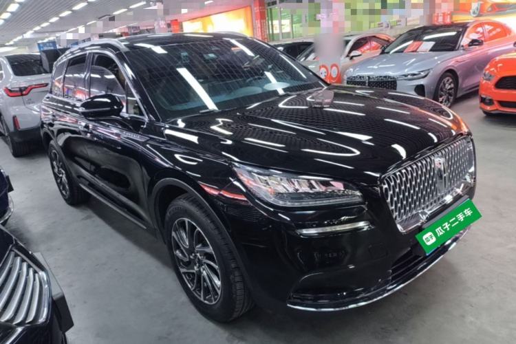 Used Lincoln Corsair 2020 2.0T Two-Wheel Drive Luxury Edition Front Right 45 Deg